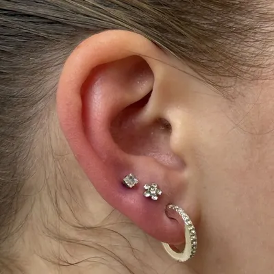 Przekłuwanie uszu dla dorosłych - Gentle Piercing