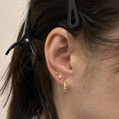 Przekłuwanie uszu dla dorosłych - Gentle Piercing